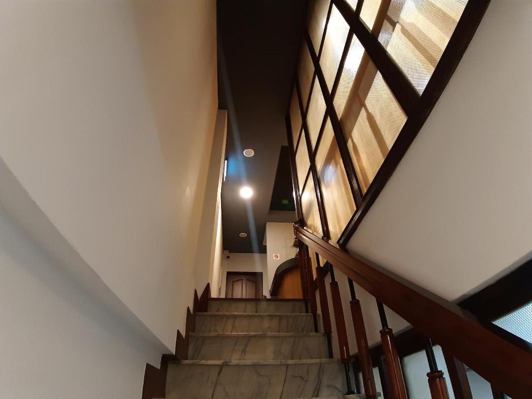 藏青民宿the Wind Guesthouse-Youth Inn Tainan Exterior photo
