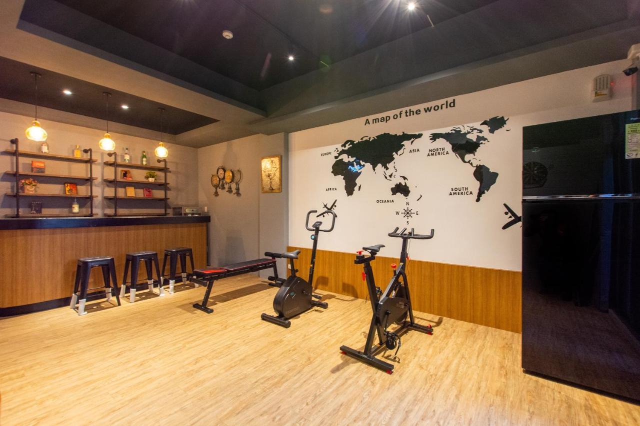藏青民宿the Wind Guesthouse-Youth Inn Tainan Exterior photo